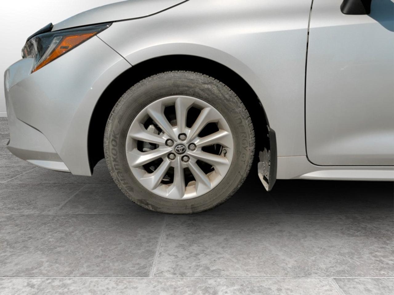2020 Toyota Corolla LE UPGRADE PACKAGE Photo