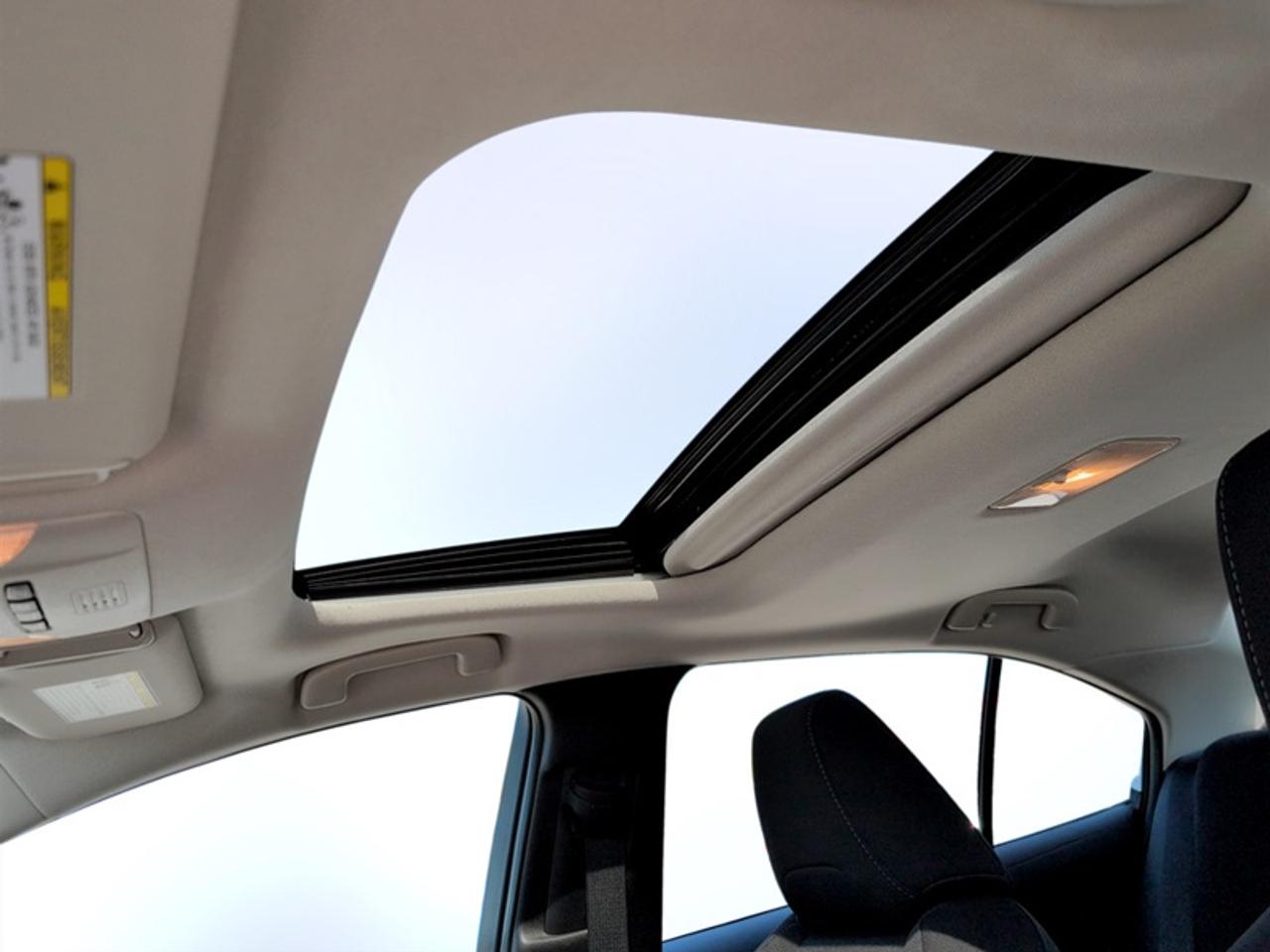 2020 Toyota Corolla LE UPGRADE PACKAGE Photo
