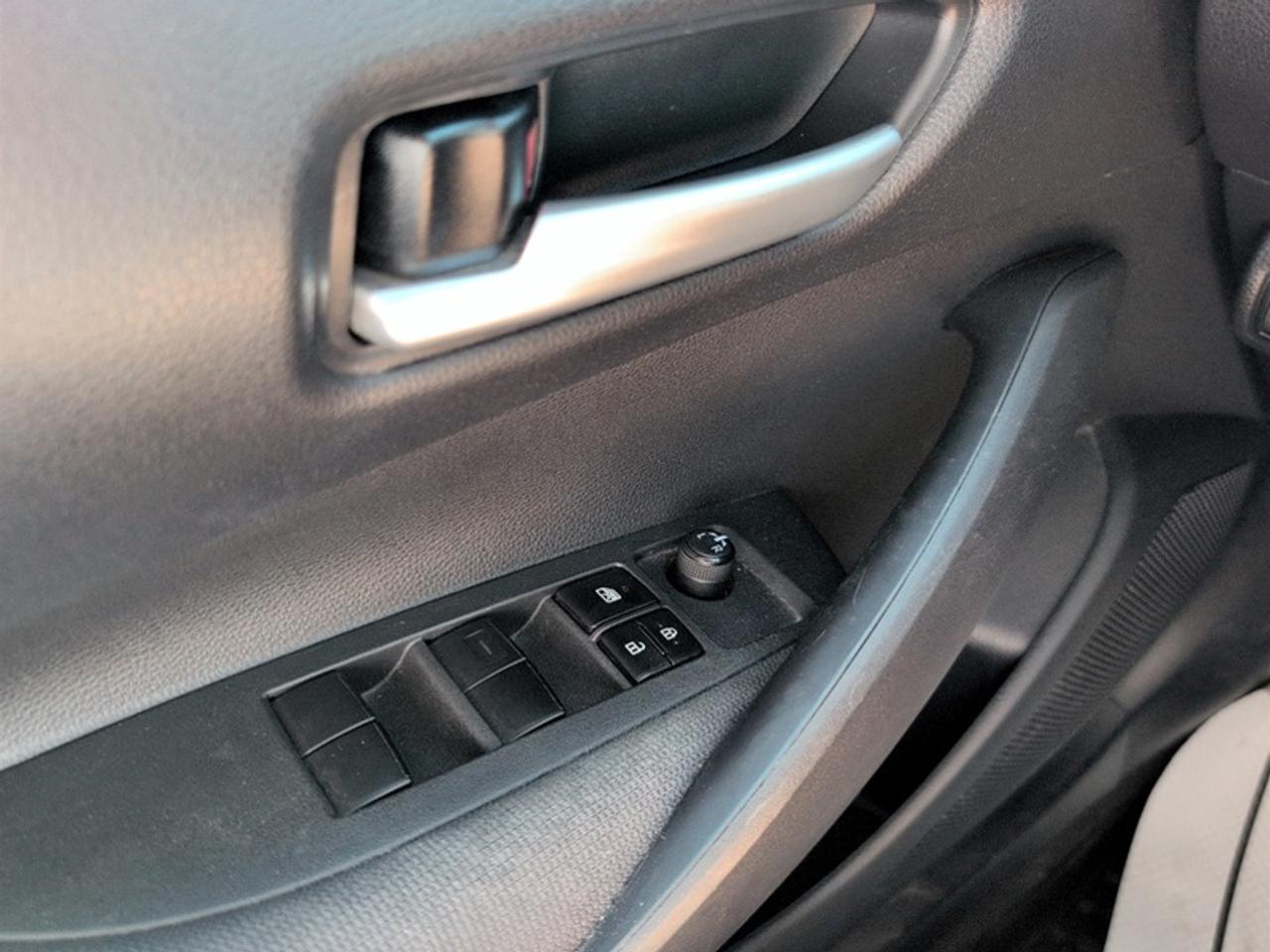 2020 Toyota Corolla LE UPGRADE PACKAGE Photo