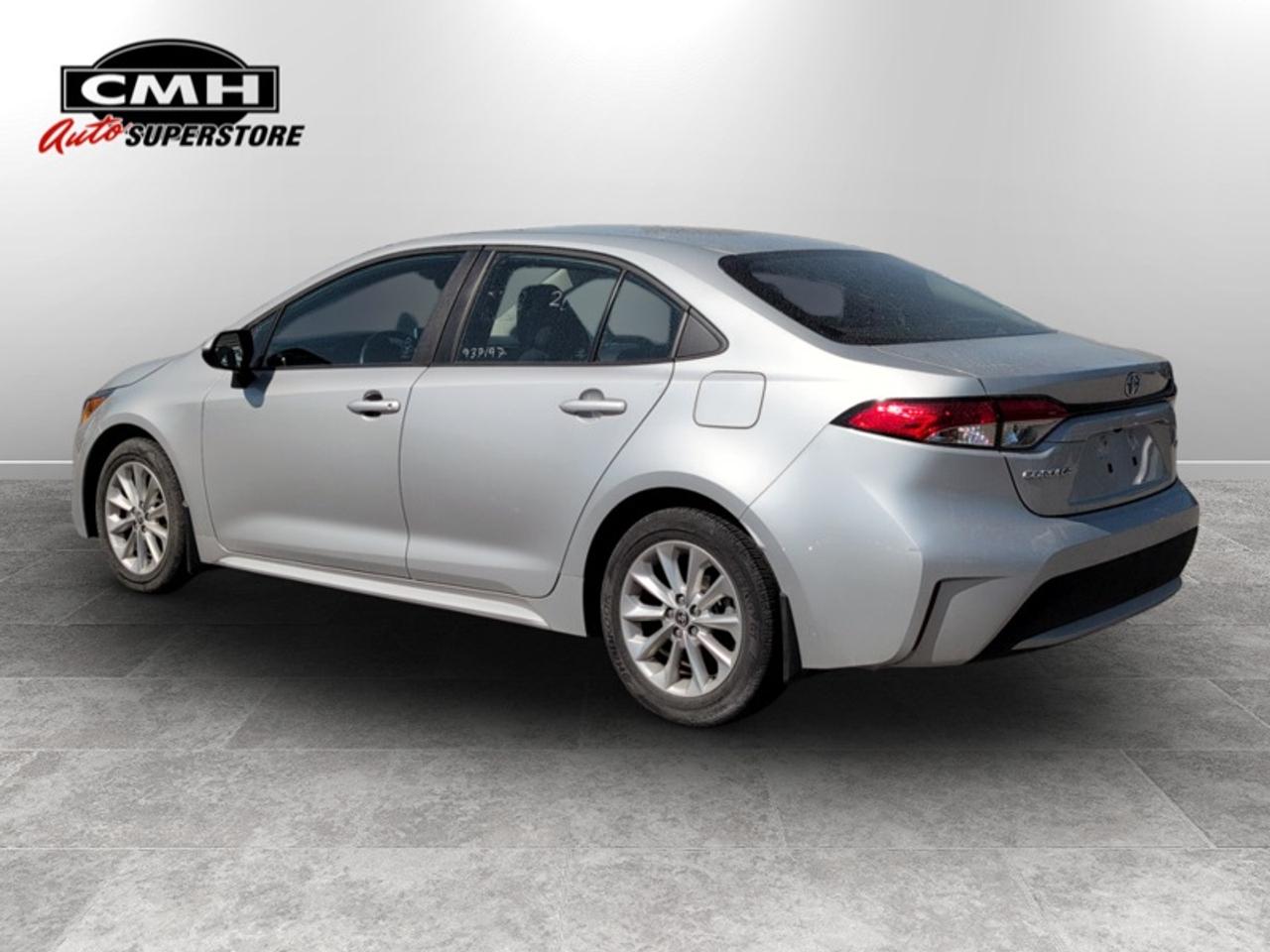 2020 Toyota Corolla LE UPGRADE PACKAGE Photo