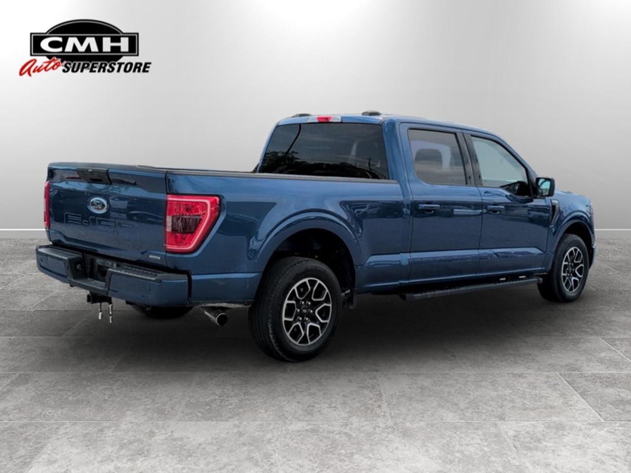 2023 Ford F-150 XLT w/Sport Pkg  **CLEAN CARFAX - 2WD** Photo