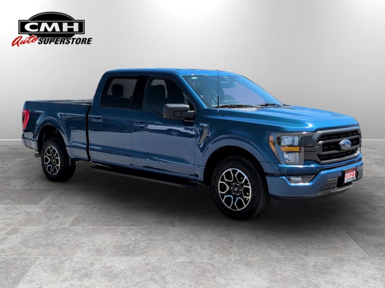 2023 Ford F-150 XLT w/Sport Pkg  **CLEAN CARFAX - 2WD** Photo