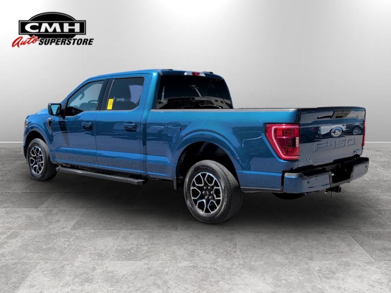 2023 Ford F-150 XLT w/Sport Pkg  **CLEAN CARFAX - 2WD** Photo