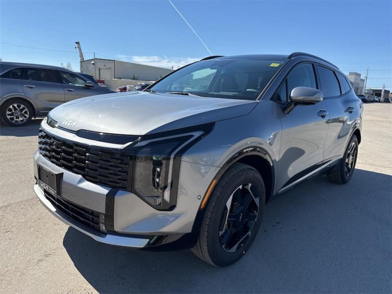 2026 Kia Sportage Hybrid SX AWD w/Black Interior  - $349 B/W Photo