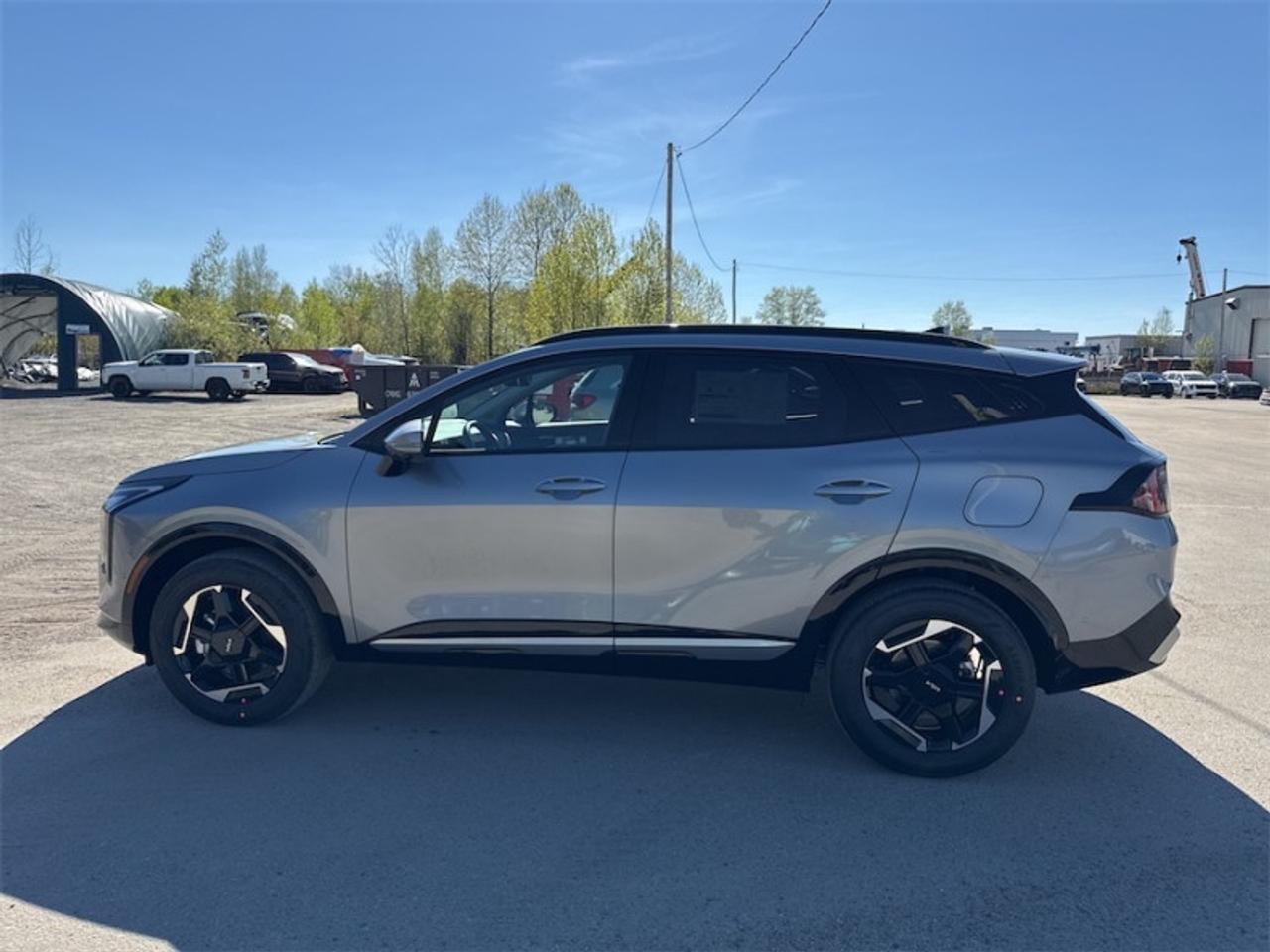 2026 Kia Sportage Hybrid SX AWD w/Black Interior  - $349 B/W Photo