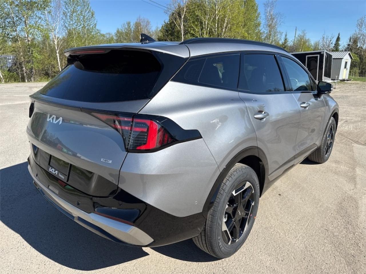 2026 Kia Sportage Hybrid SX AWD w/Black Interior  - $349 B/W Photo