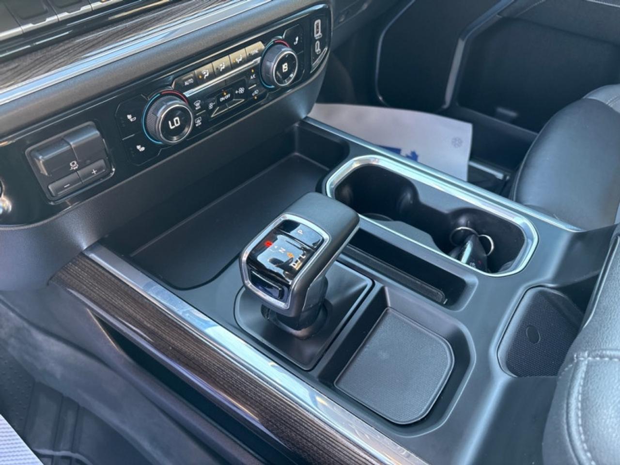 2024 Chevrolet Silverado 1500 RST  LTHR|SUNROOF|22'S Photo