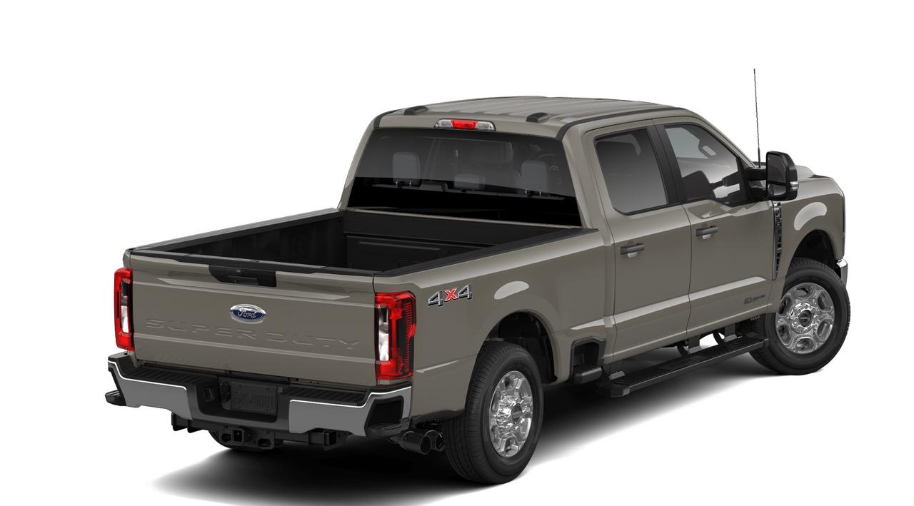 2026 Ford F-350 Super Duty SRW XLT Photo2