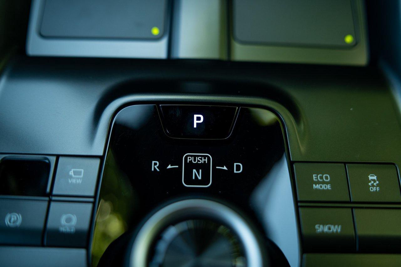 2026 Toyota C-HR XSE PREMIUM PACKAGE Photo