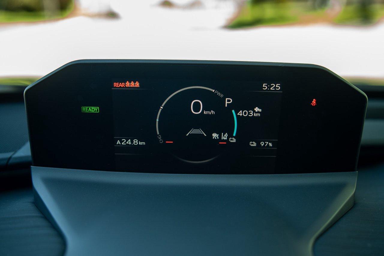 2026 Toyota C-HR XSE PREMIUM PACKAGE Photo