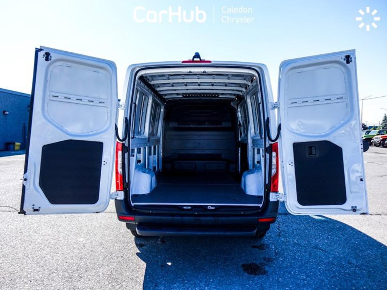 2025 Mercedes-Benz Sprinter Cargo Van 2500 Standard Roof I4 Diesel 144" 3 Seater Apple Carplay Photo