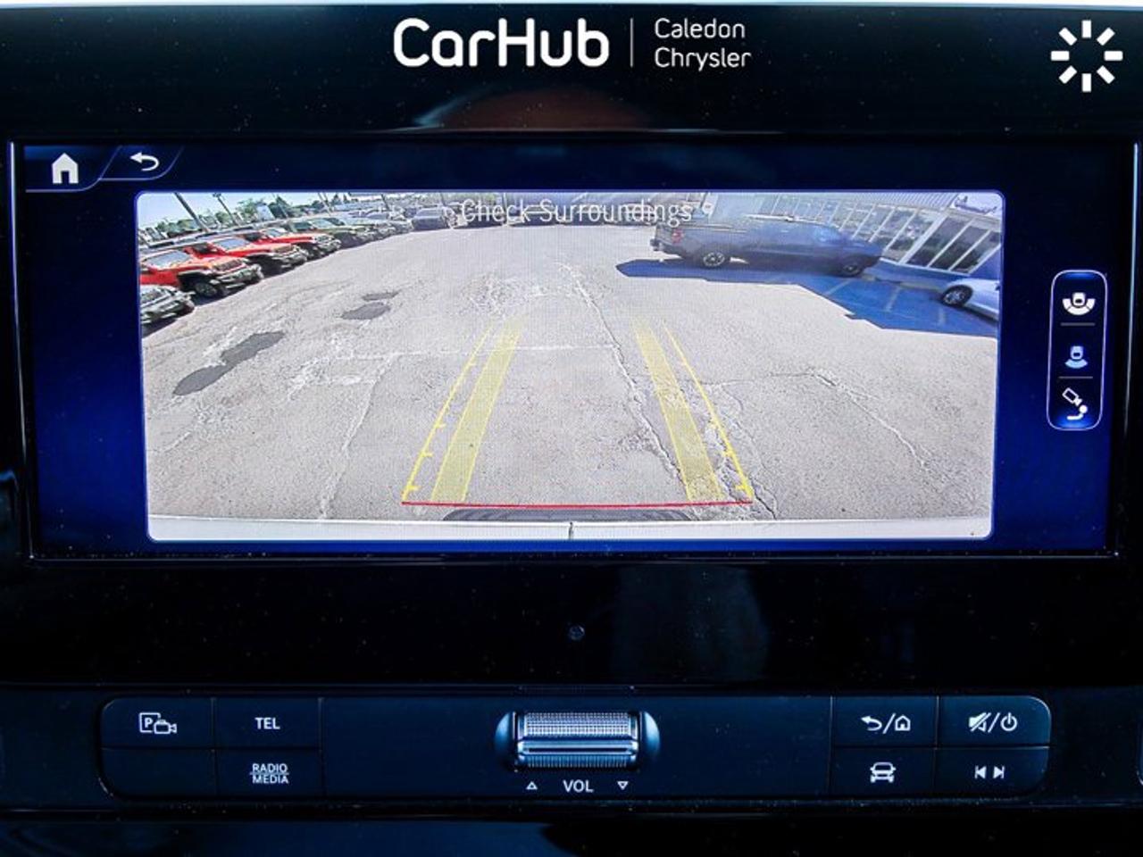 2025 Mercedes-Benz Sprinter Cargo Van 2500 Standard Roof I4 Diesel 144" 3 Seater Apple Carplay Photo