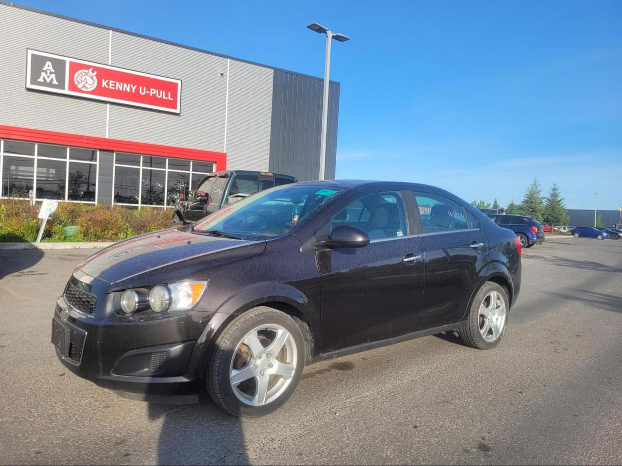 Used 2014 Chevrolet Sonic LT for sale in Ottawa, ON