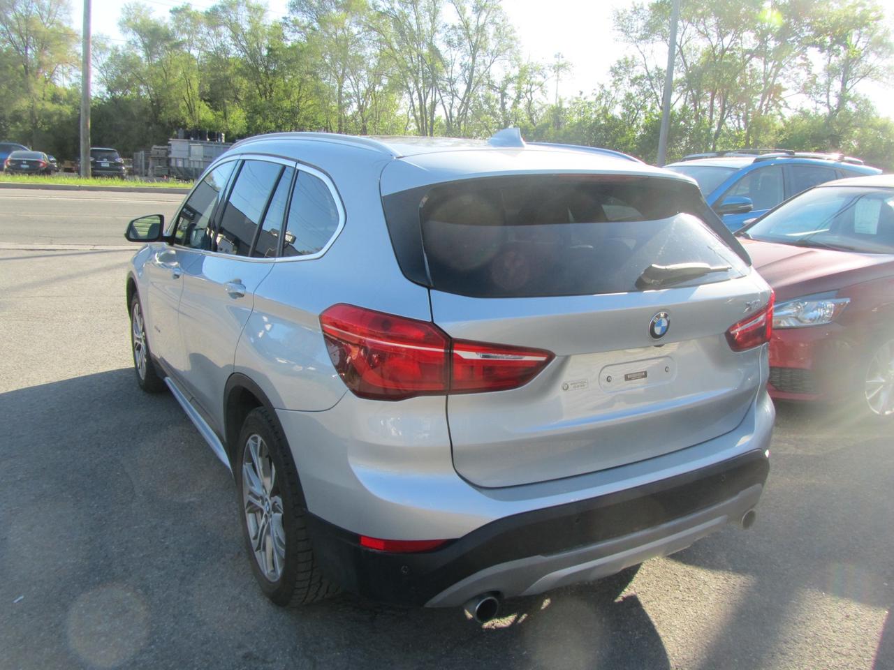 2016 BMW X1 AWD 4dr xDrive28i Photo3