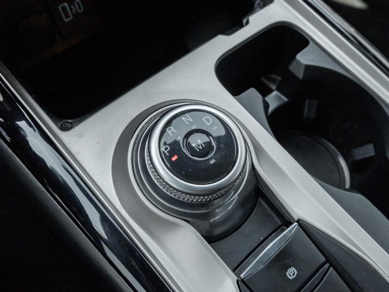 2021 Ford Explorer ST Photo