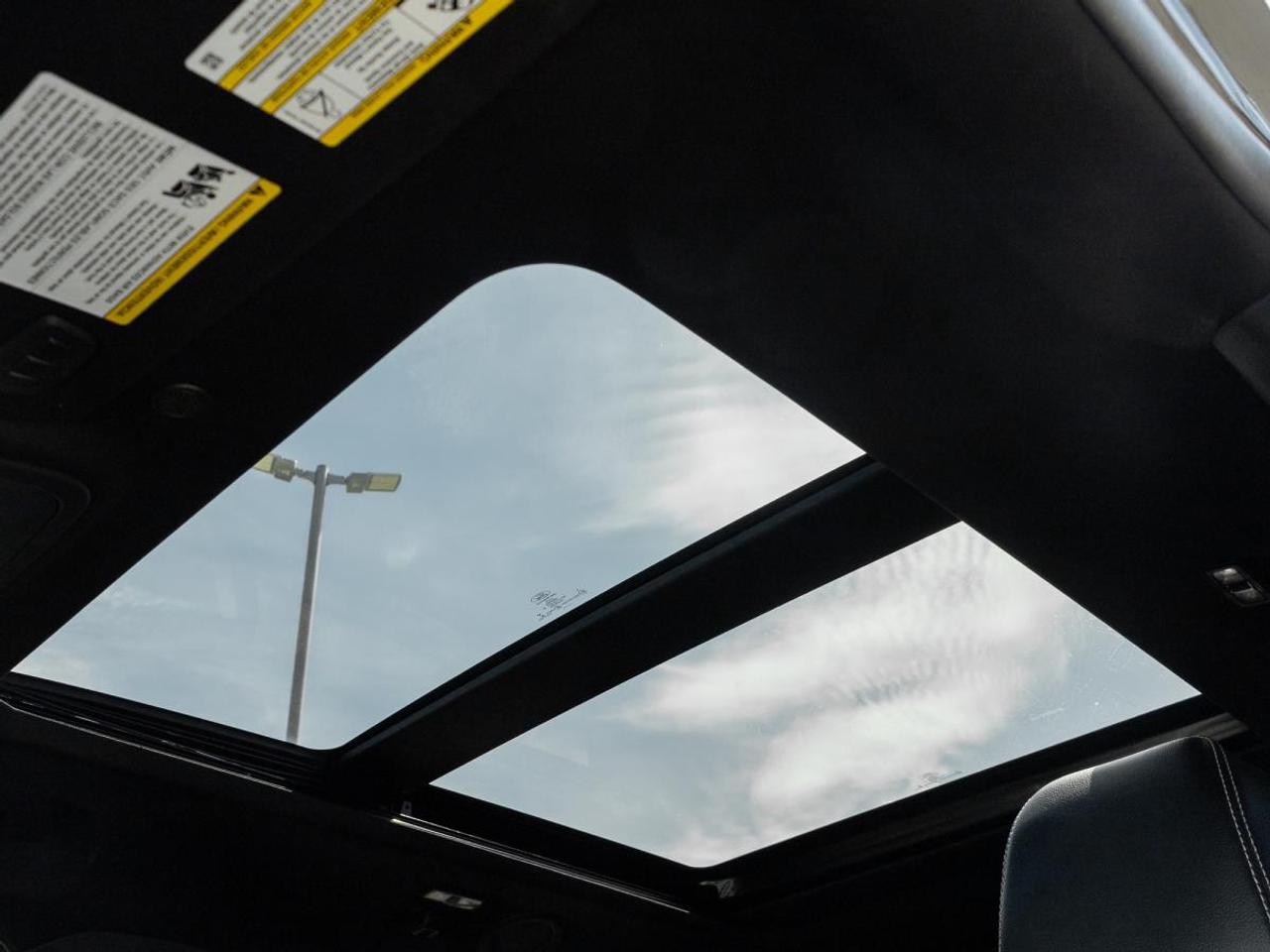 2021 Ford Explorer ST Photo