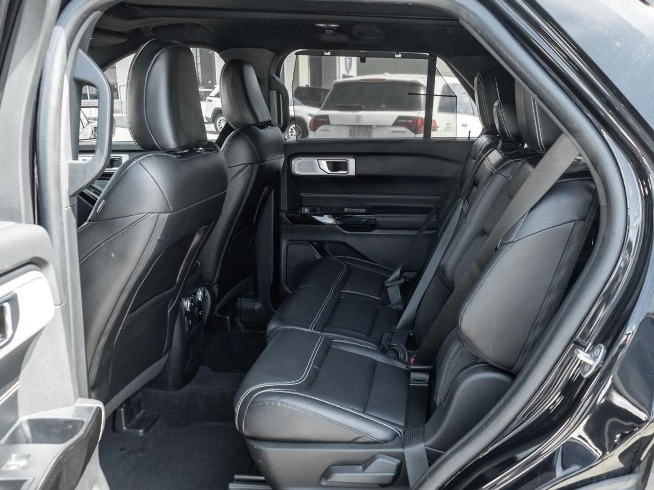 2021 Ford Explorer ST Photo