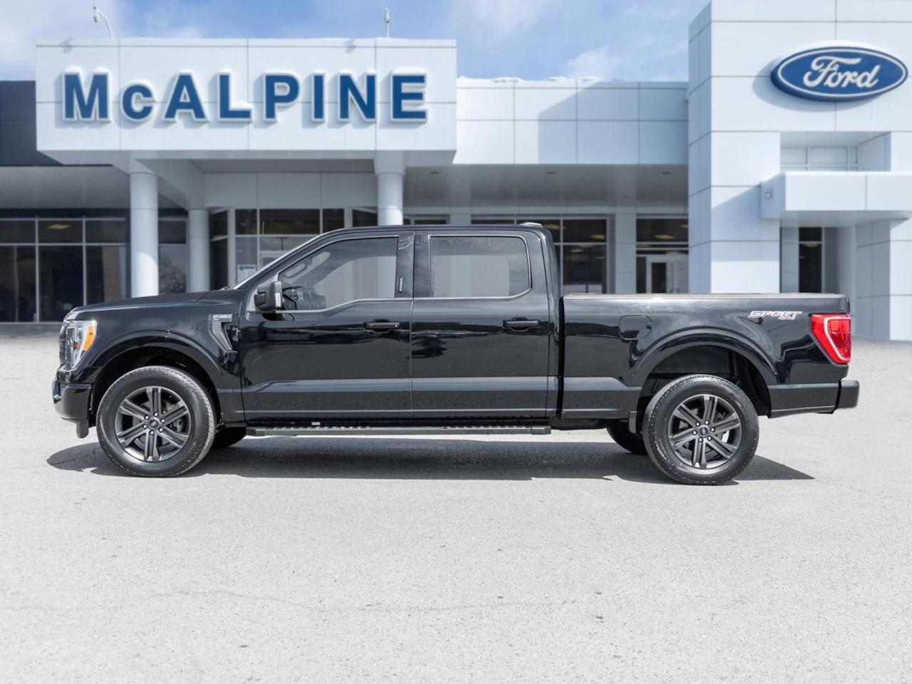 2022 Ford F-150 XLT Photo2