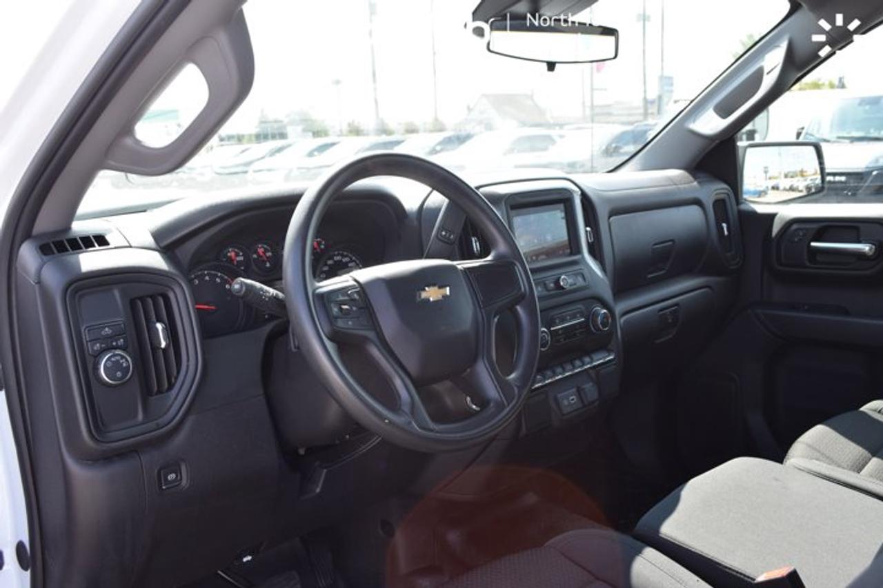 2023 Chevrolet Silverado 1500 Work Truck 140" Backup Cam Wi-Fi Connectivity Apple CarPlay Photo