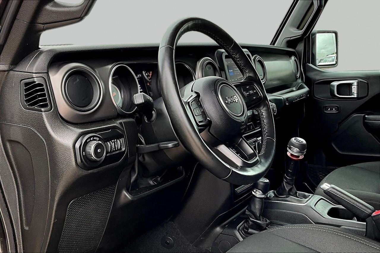 2022 Jeep Wrangler  Photo