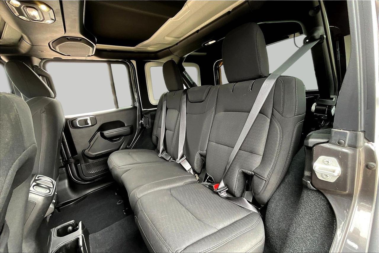 2022 Jeep Wrangler  Photo