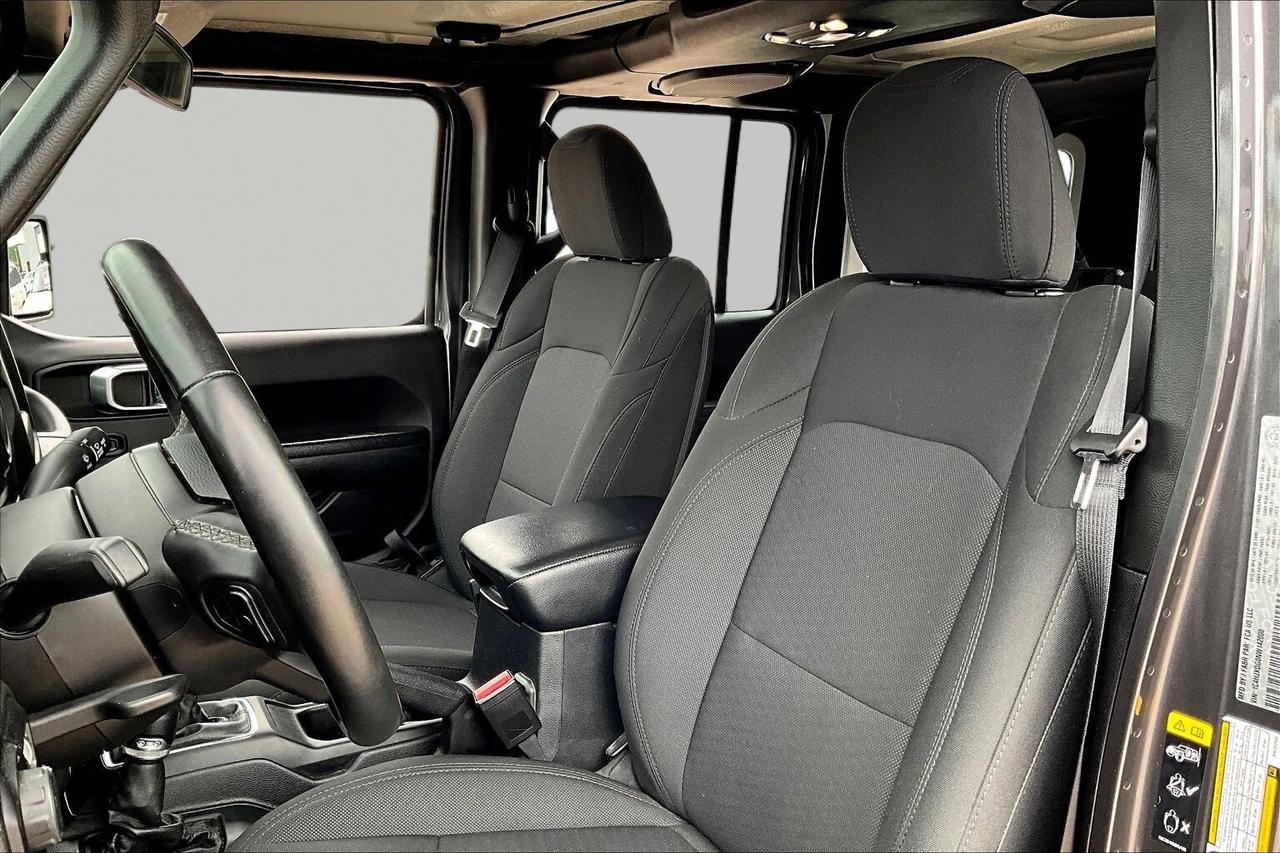 2022 Jeep Wrangler  Photo