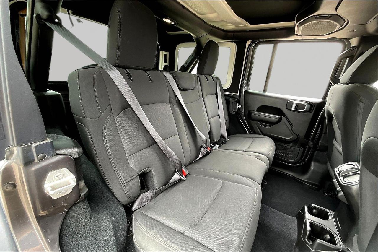 2022 Jeep Wrangler  Photo