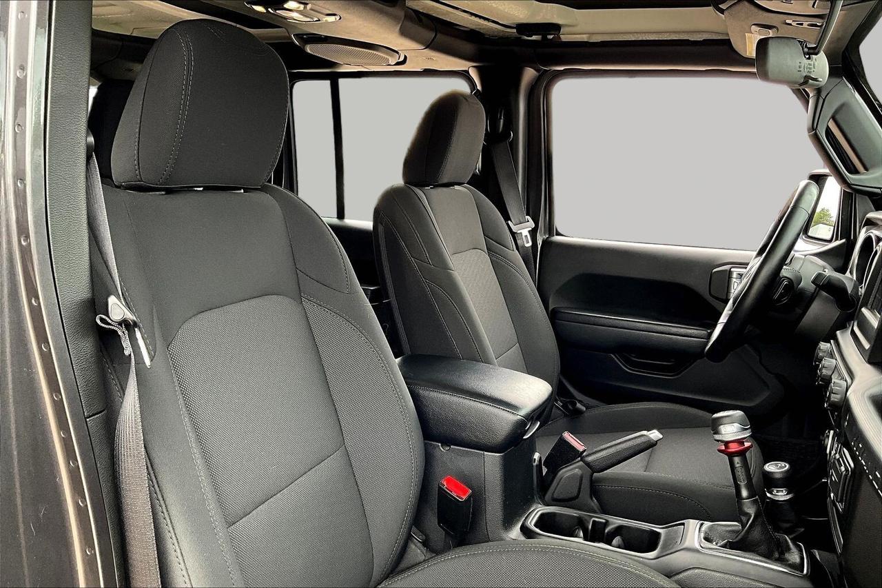 2022 Jeep Wrangler  Photo