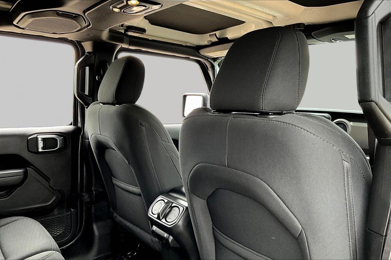 2022 Jeep Wrangler  Photo