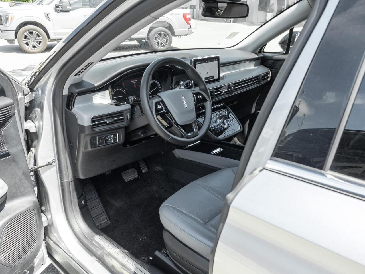 2022 Lincoln Corsair Standard Photo