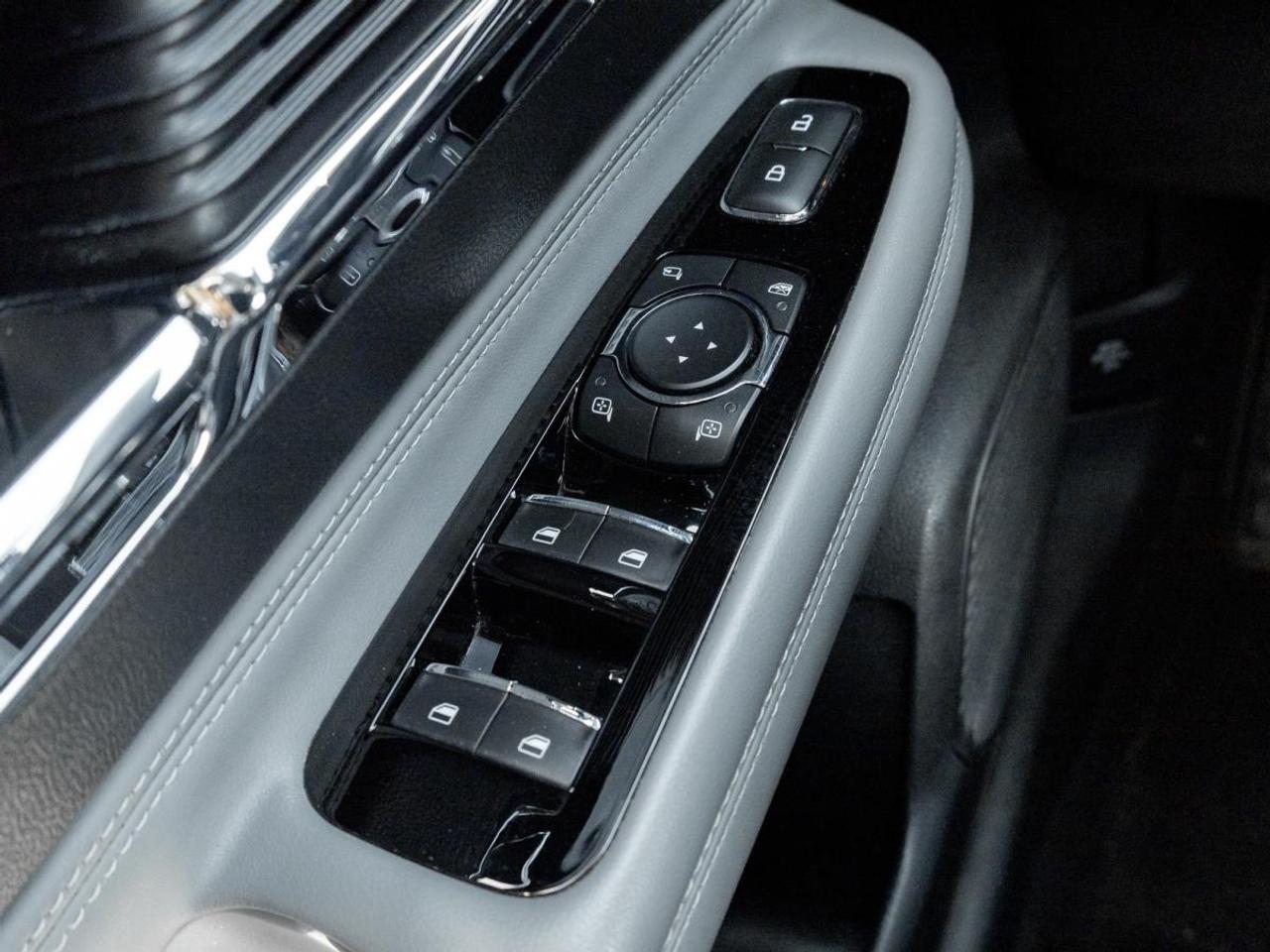 2022 Lincoln Corsair Standard Photo