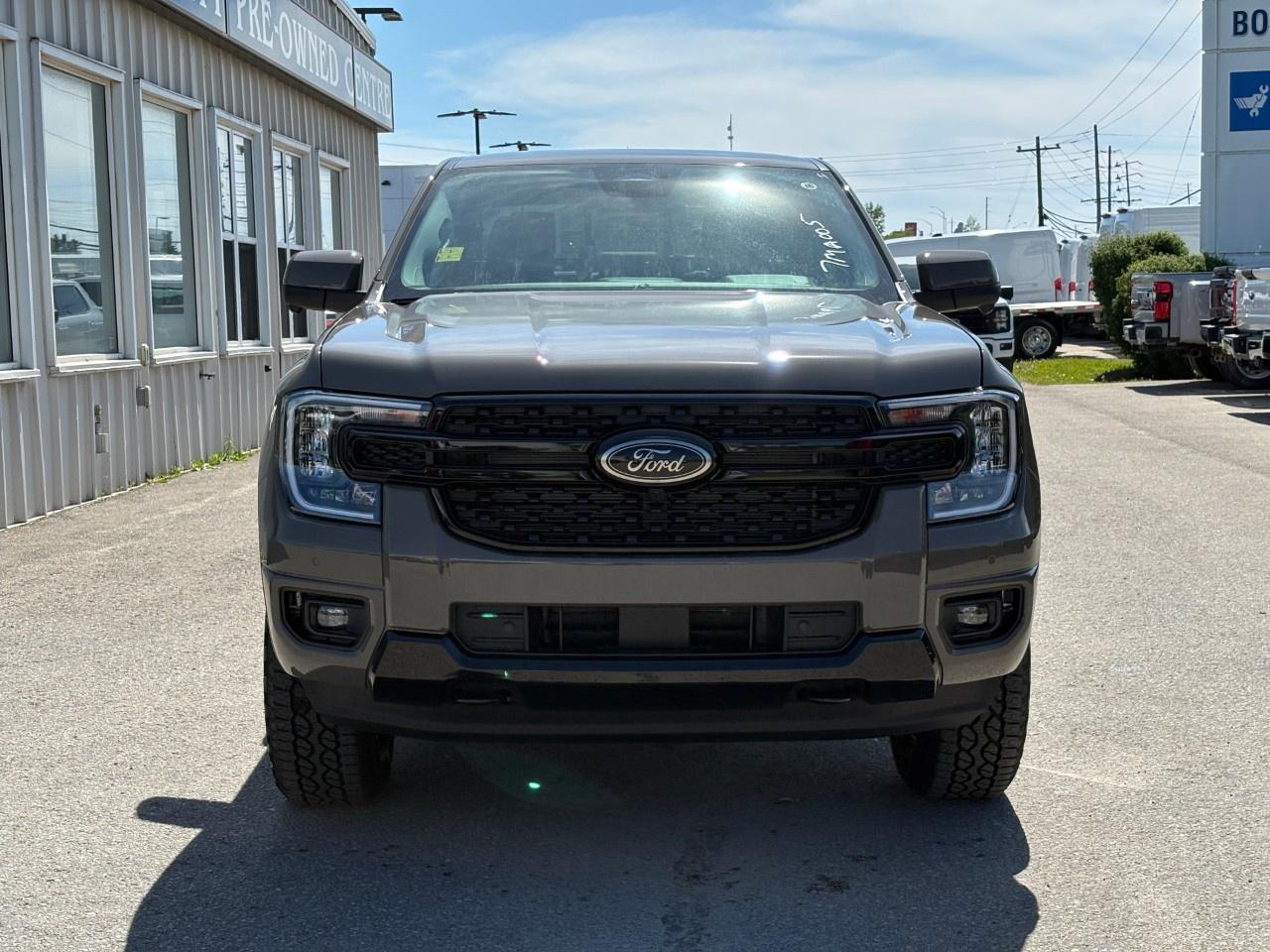 2026 Ford Ranger LARIAT 4WD SuperCrew 5' Box Photo2