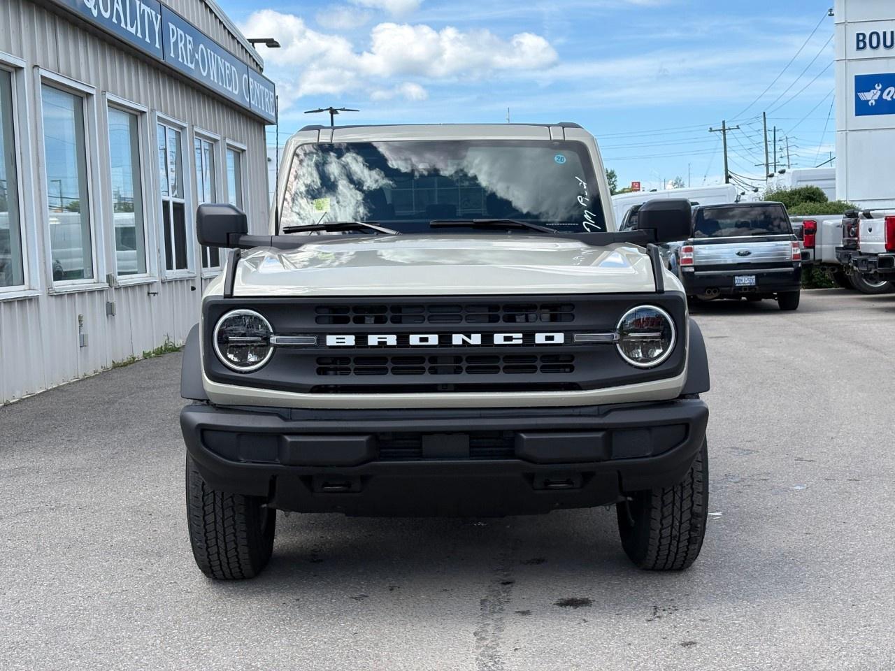 2026 Ford Bronco Big Bend 4 Door 4x4 Photo2