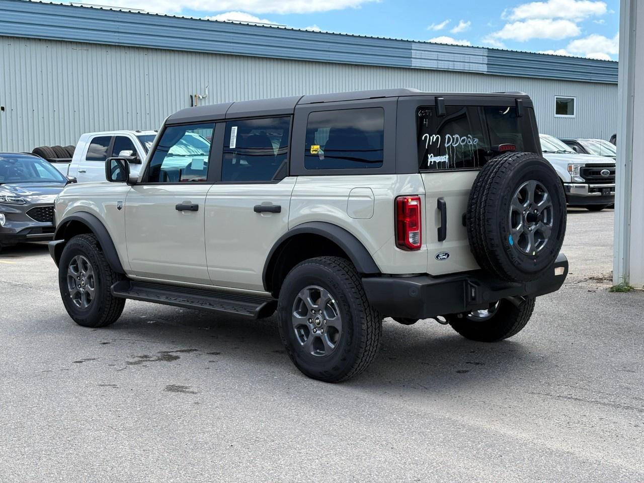 2026 Ford Bronco Big Bend 4 Door 4x4 Photo