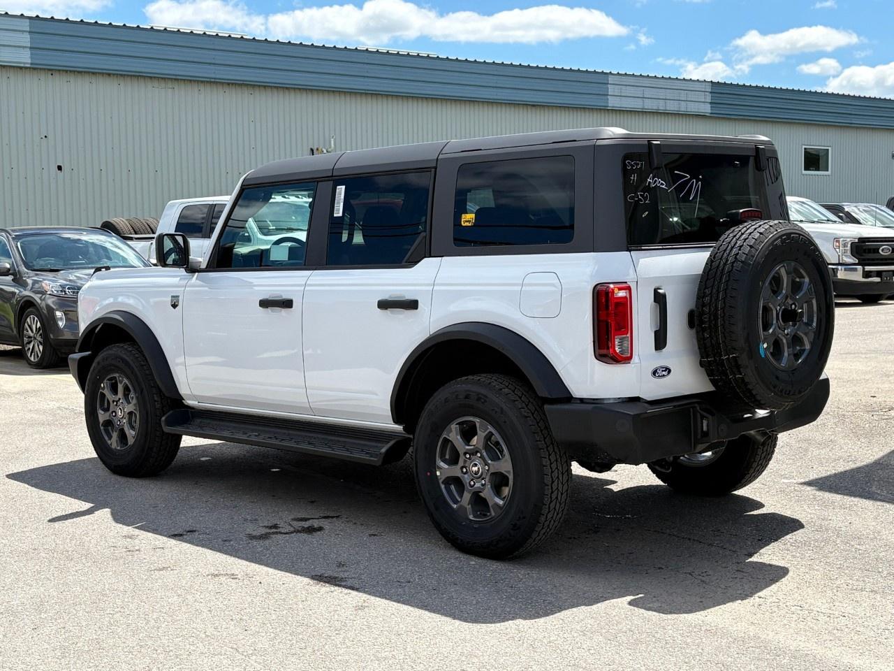 2026 Ford Bronco Big Bend 4 Door 4x4 Photo