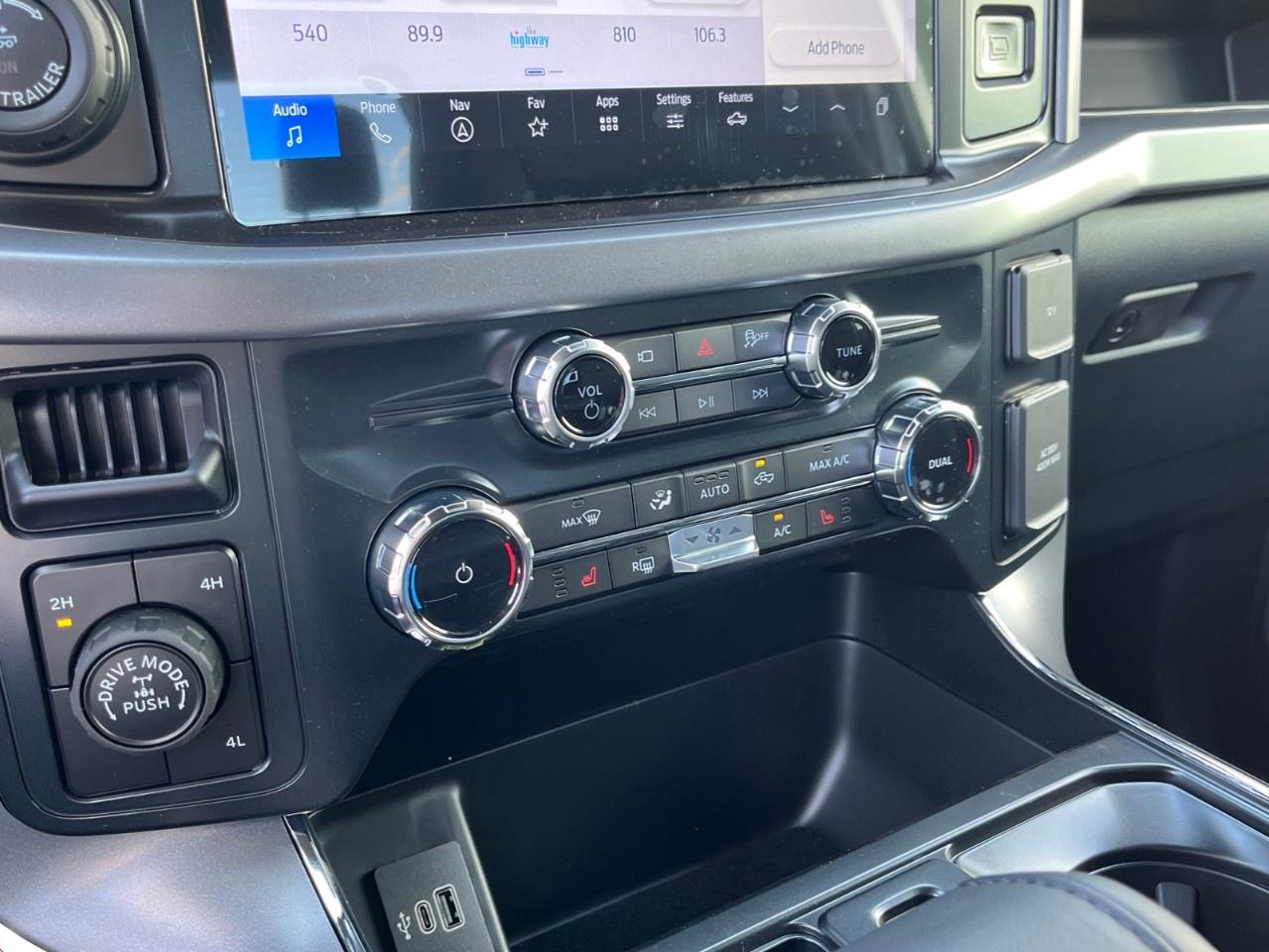 2026 Ford F-150 XLT 4WD SuperCrew 5.5' Box Photo
