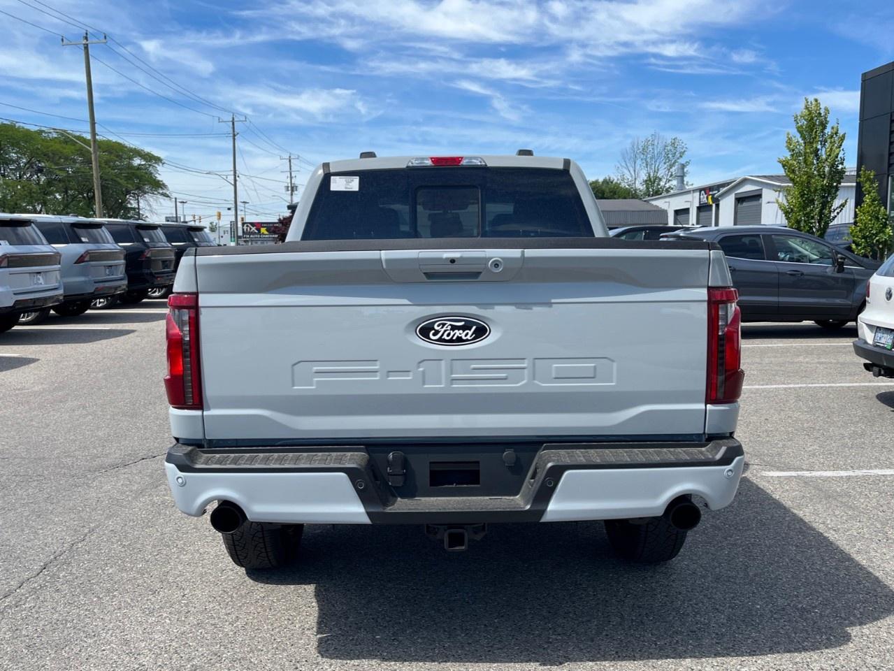 2026 Ford F-150 XLT 4WD SuperCrew 5.5' Box Photo3
