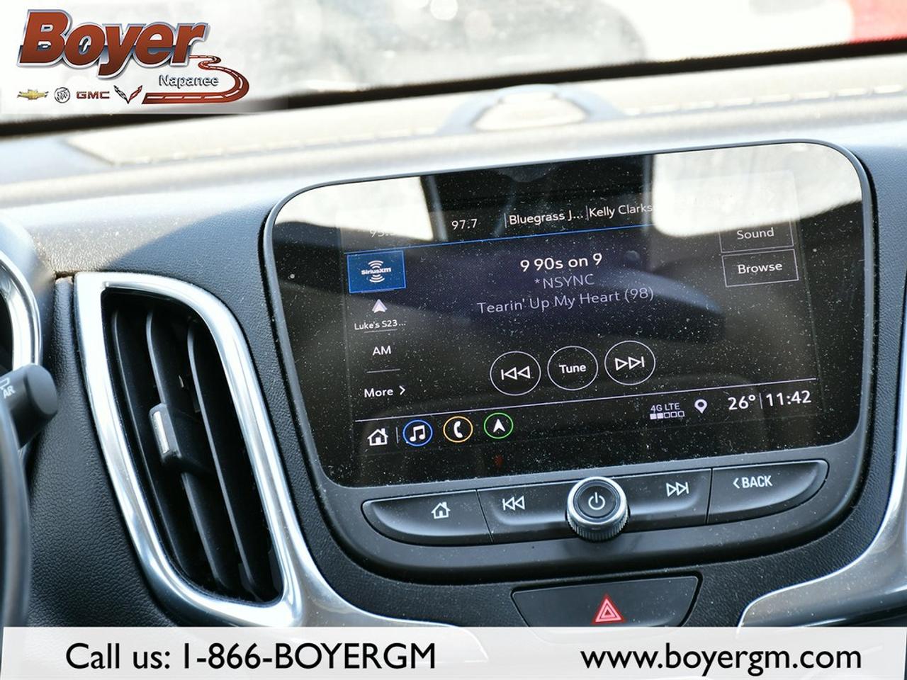 2020 Chevrolet Equinox FWD 4dr LT w/1LT Photo
