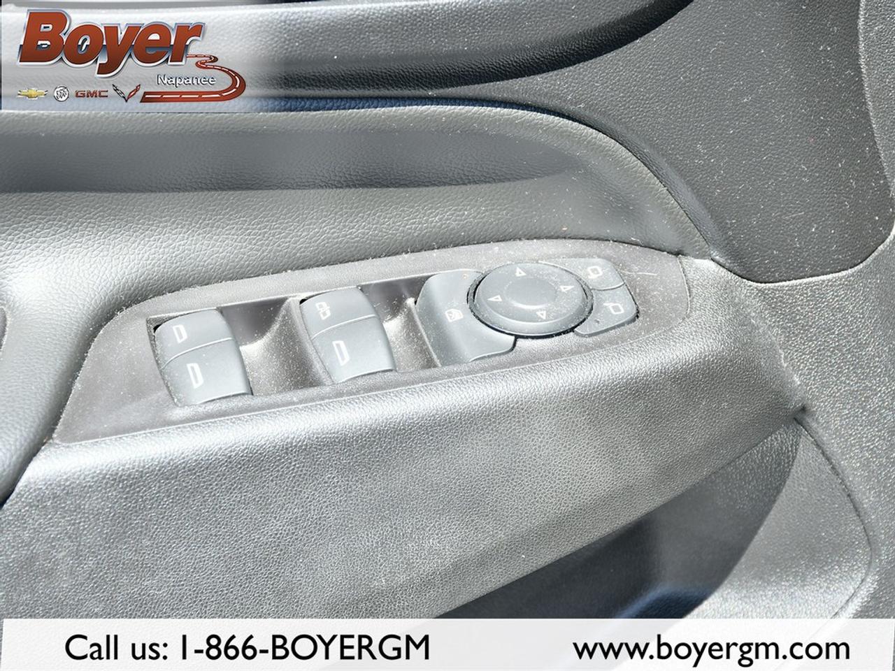 2020 Chevrolet Equinox FWD 4dr LT w/1LT Photo