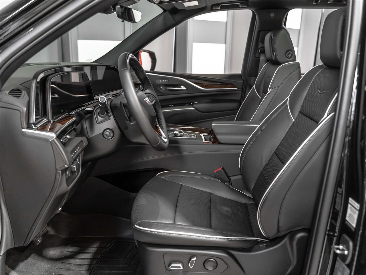 2023 Cadillac Escalade Premium Luxury|Super Cruise|Technology Package|7 Passenger Photo