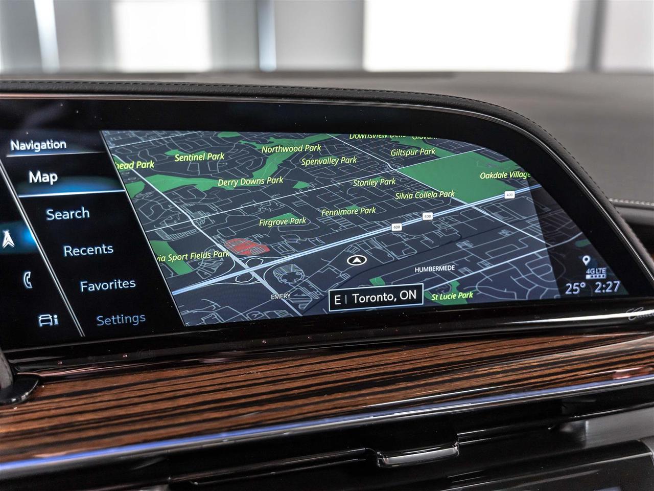 2023 Cadillac Escalade Premium Luxury|Super Cruise|Technology Package|7 Passenger Photo