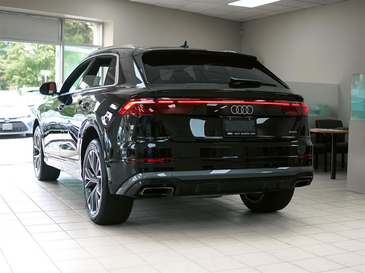 2025 Audi Q8 PROGRESSIV | AWD | NO ACCIDENTS | PANO ROOF Photo