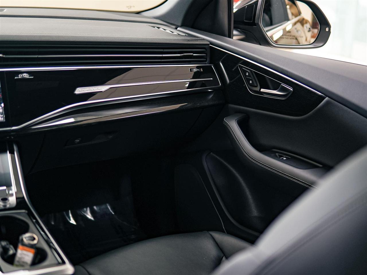 2025 Audi Q8 PROGRESSIV | AWD | NO ACCIDENTS | PANO ROOF Photo