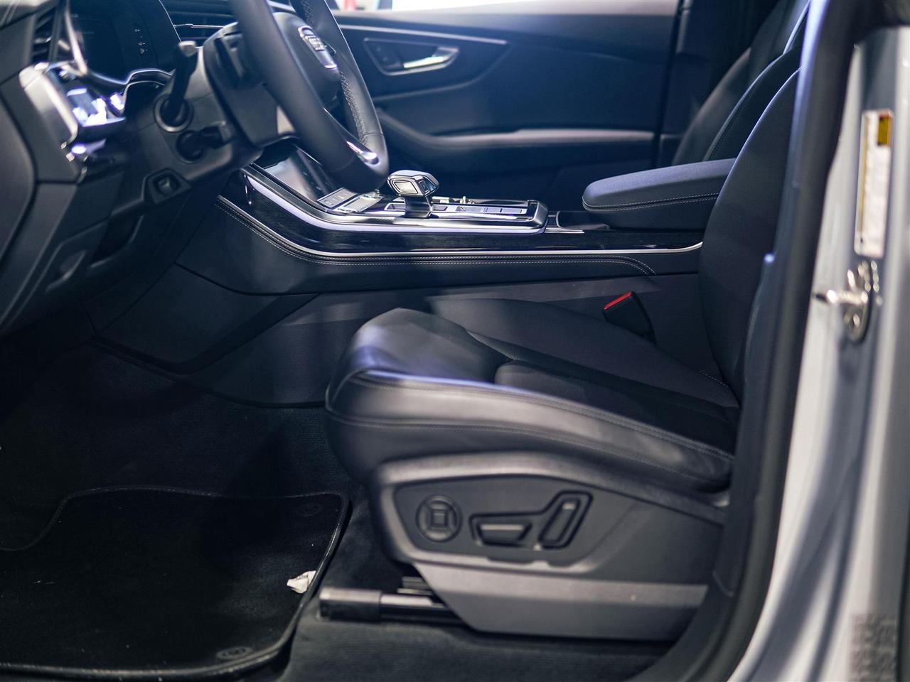 2025 Audi Q8 PROGRESSIV | AWD | NO ACCIDENTS | PANO ROOF Photo