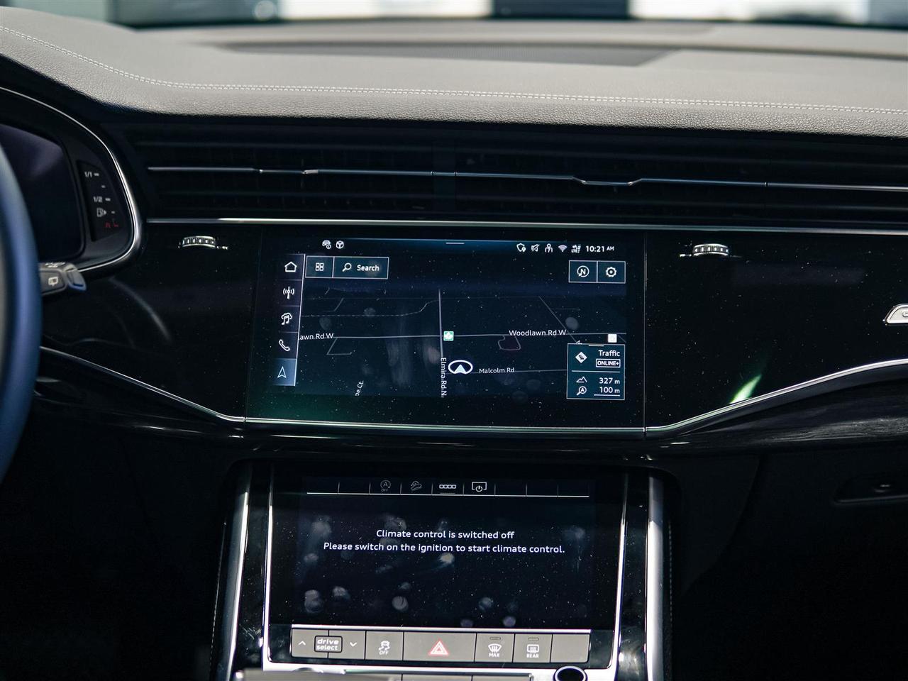 2025 Audi Q8 PROGRESSIV | AWD | NO ACCIDENTS | PANO ROOF Photo