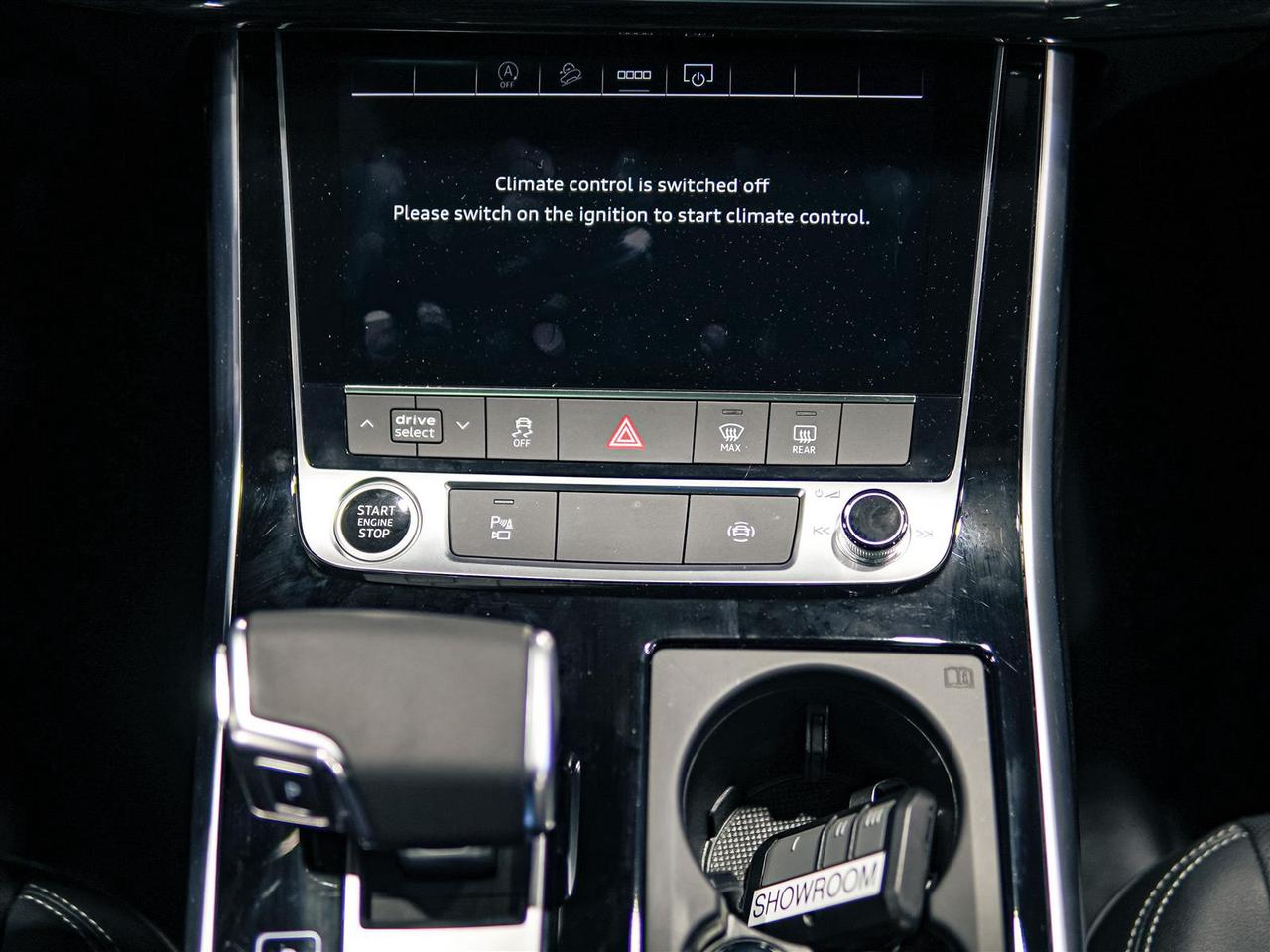 2025 Audi Q8 PROGRESSIV | AWD | NO ACCIDENTS | PANO ROOF Photo