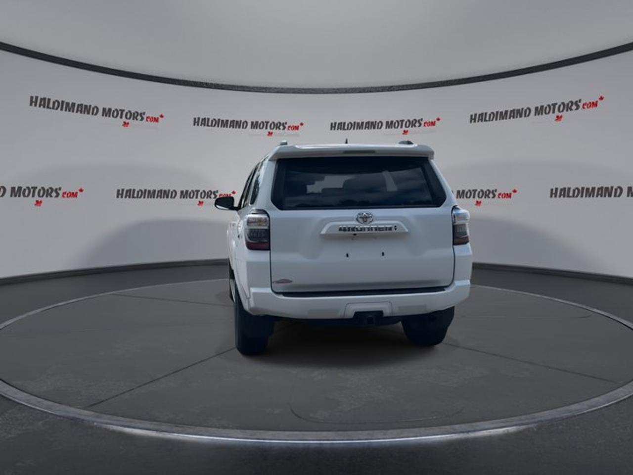 2024 Toyota 4Runner SR5 4WD | No Accidents | Leather Seats | Sunroof Photo