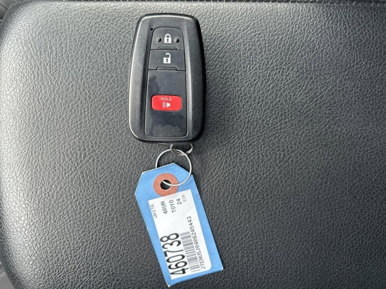 2024 Toyota 4Runner SR5 4WD | No Accidents | Leather Seats | Sunroof Photo