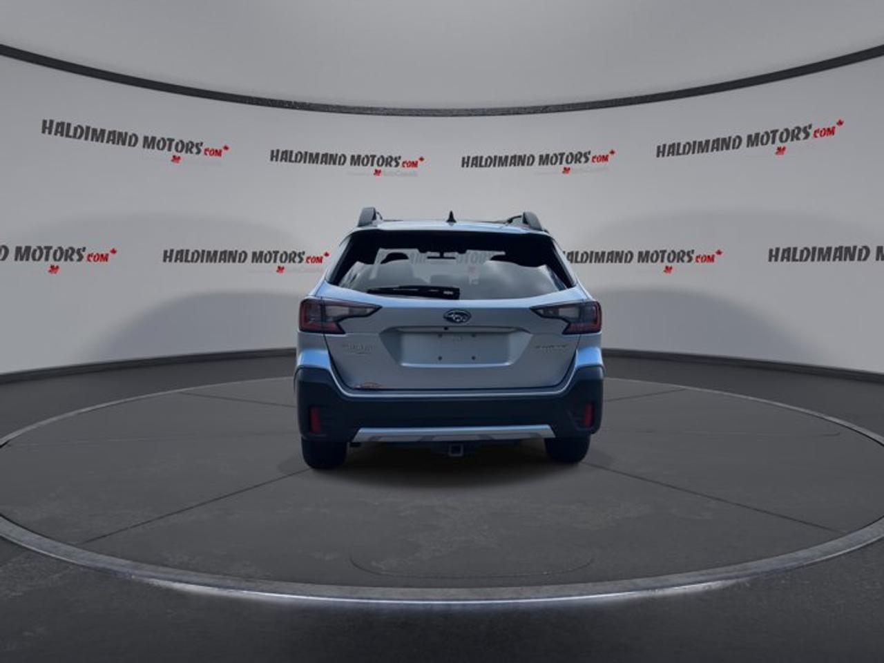 2022 Subaru Outback Limited 4WD | One Owner | No Accidents | Leather Seats Photo