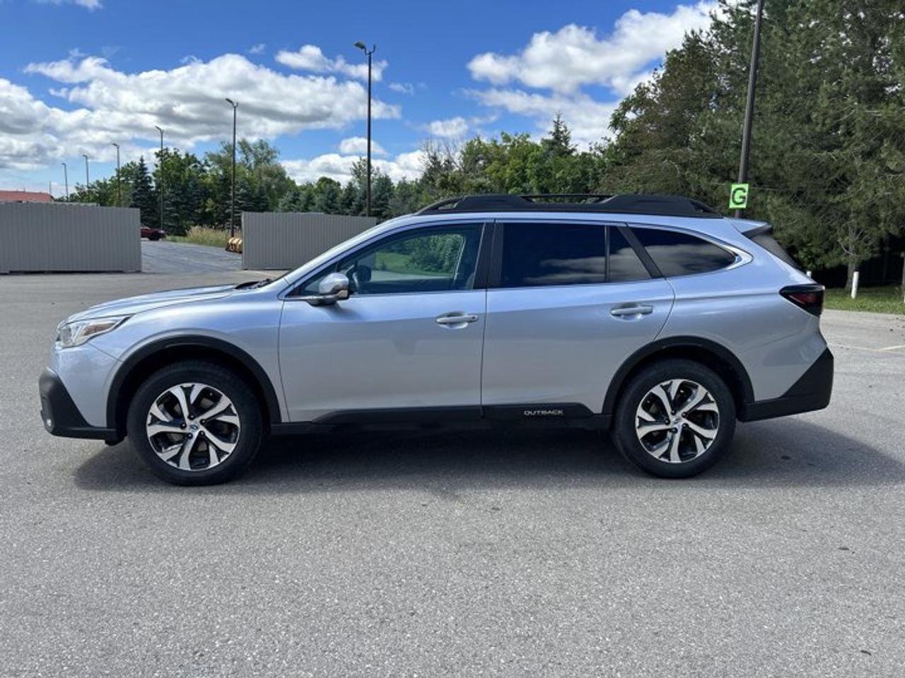 2022 Subaru Outback Limited 4WD | One Owner | No Accidents | Leather Seats Photo